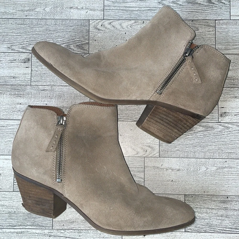 Frye & Co. Ash Suede Booties - Picture 3 of 14